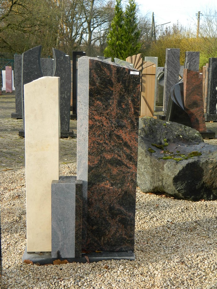 0563 Oberteil Kastania Gohara Limestone Poliert Gesandstrahlt Bossiert Form AB 16 02 15x14x82cm 14x14x35cm 28x14x90cm