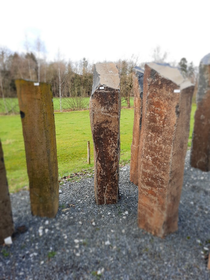 B 1171 Basaltsäule 35 x 40 x 165 cm Dassel Naturstein Grabmale